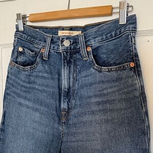 Levi’s Rib cage wide leg size 27